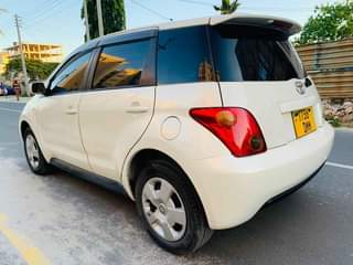 A picture of TOYOTA IST FOR SALE 0678231220