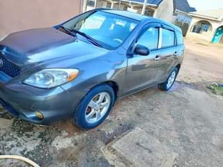 A picture of Toyota matrix