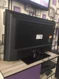 A picture of Bush 43 smart tv