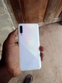 A picture of SAMSUNG A30s GB 64 RAM 4 GB INAUZWA 130