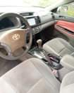 A picture of Camry 06