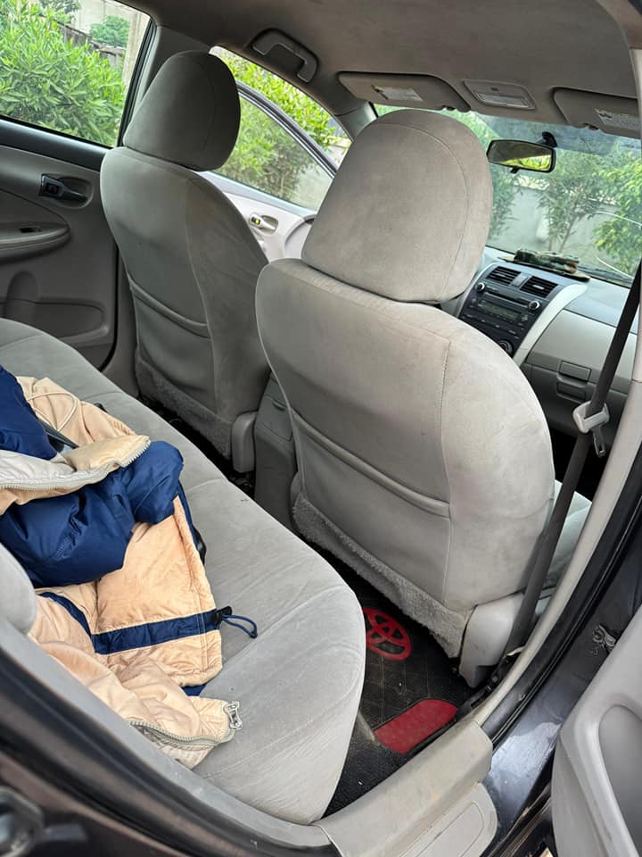 A picture of PARTLY FIRST BODY REG TOYOTA COROLLA 2010 MODEL ENGINE AND
