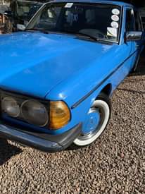 A picture of W123 Benz at 17 5M Quick Sale