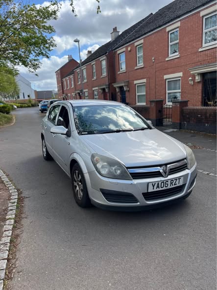 vauxhall astra