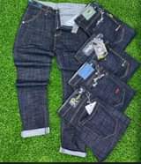 A picture of Jeans Quality