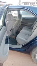 A picture of Toyota Camry 05
