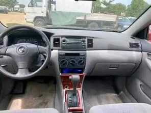 A picture of Brand TOYOTA Model COROLLA Year 2005 Transmission Automatic Price 2