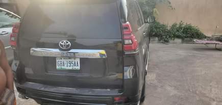 A picture of Gx470 upgraded to Toyota Lans cruiser Prado
