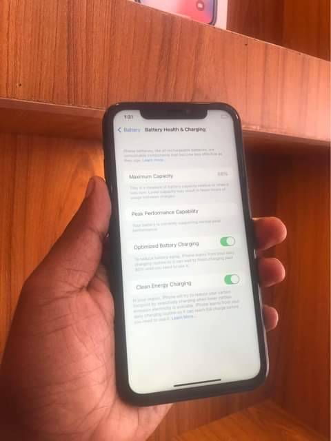 A picture of IPhone XR