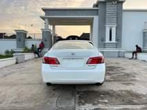 A picture of EXTREMELY CLEAN LEXUS ES350 2009 MODEL PRICE 4 350M LOCATION