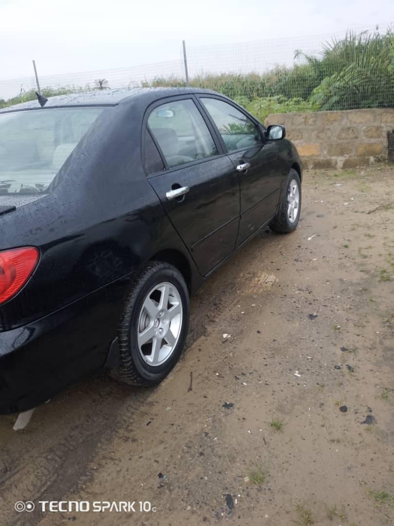 A picture of 2007 Car Car Car