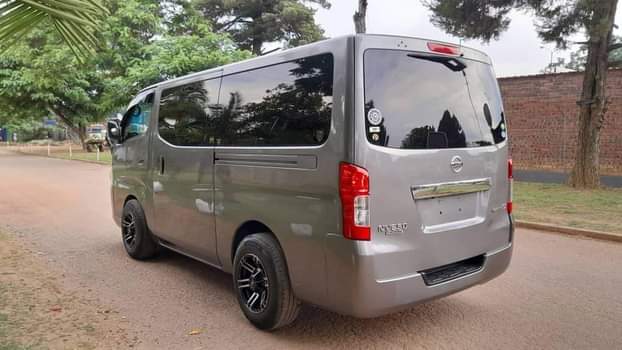 nissan nv350