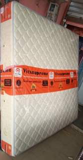 A picture of OFA KUBWA LEO MATTRESS NZURI ZUIA MAUMIVU YA MWILI 5x6