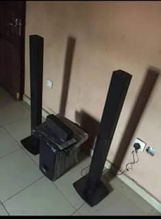 A picture of Lg home theatre