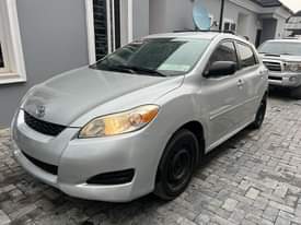 A picture of Toyota matrix Year 2010