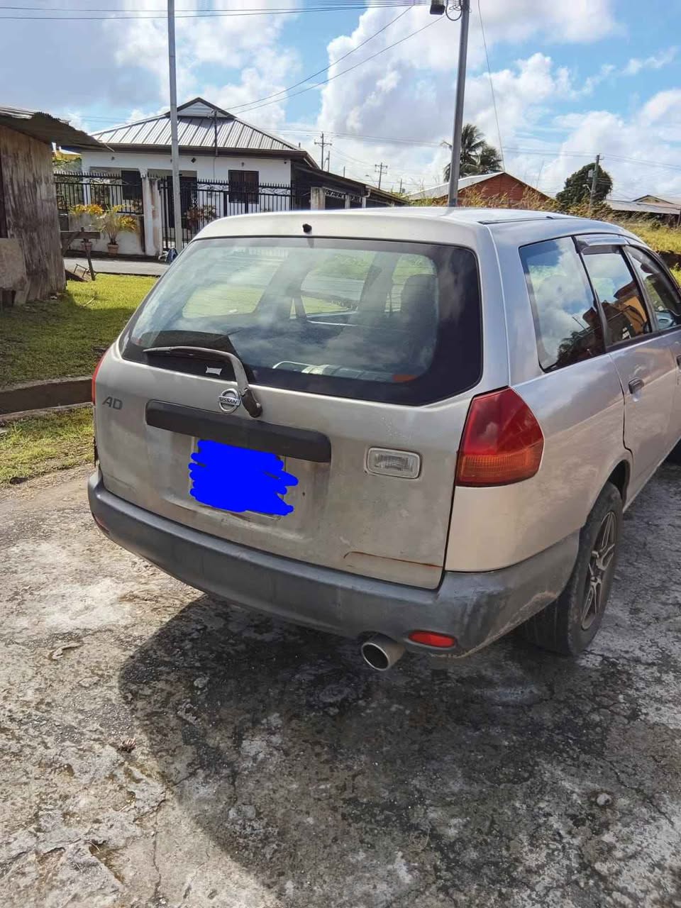 nissan y11