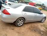 A picture of Honda Accord DC 2007