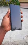 A picture of Samsung note 9