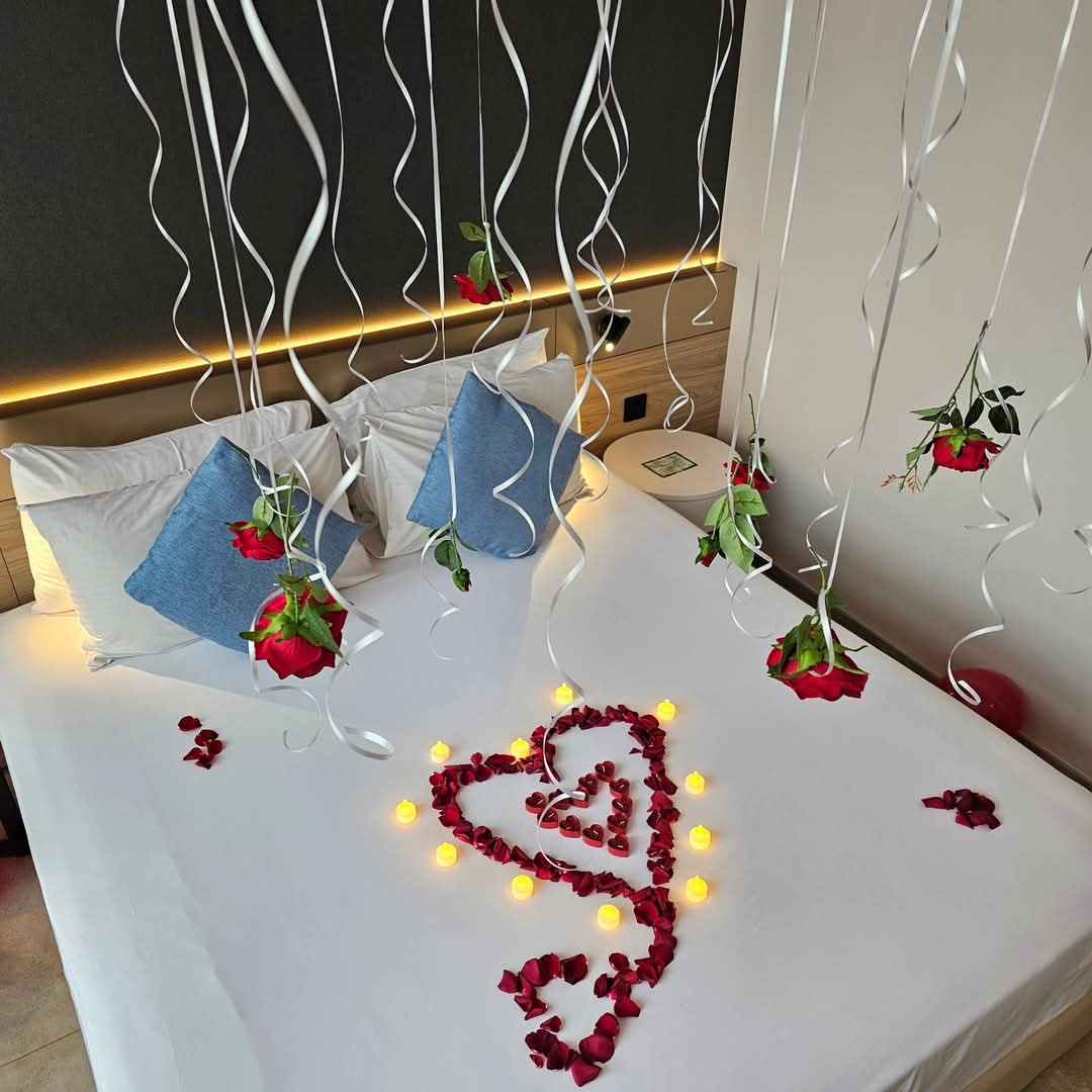 A picture of Valentines day decorations