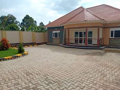 A picture of House for sale in Wakiso town