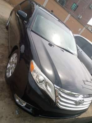 A picture of 2011 Toyota Avalon tokumbo full option thumb start Price 10