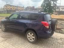 A picture of Toyota Rav4 2008