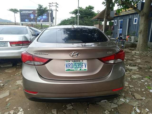 A picture of Very fresh Hyundai Elantra with everything working perfectly nothing to