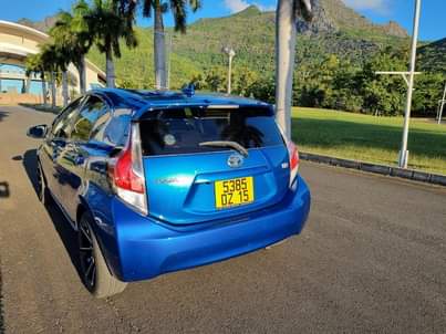 hybrid cars