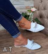 slippers