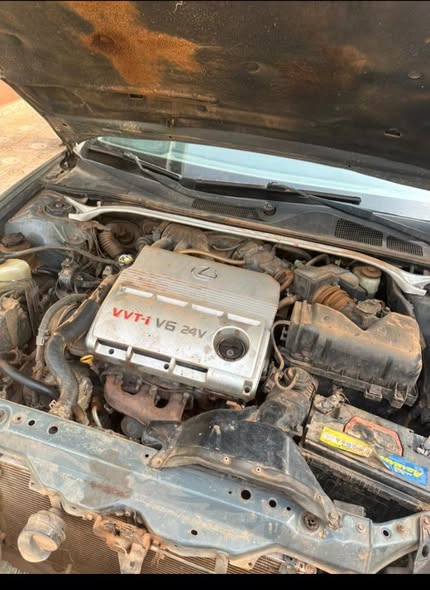 A picture of Lexus ES 300 08130805979