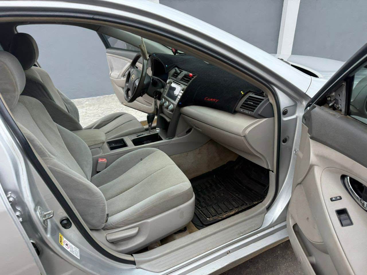 A picture of REG TOYOTA CAMRY 2008 MODEL