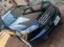 A picture of jeep FX35
