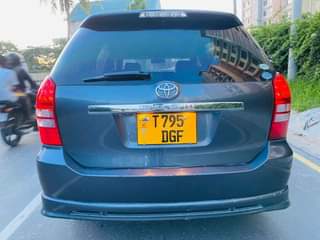 A picture of TOYOTA WISH 0785219712