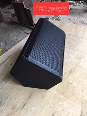 A picture of TUNAUNDA BOX ZA SPIKA KWA BEI NAFUUU 0756202002 ..ONLINE NUMBER