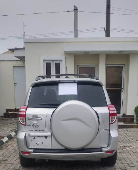 A picture of Toyota RAV4 2010 Model