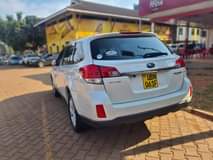 A picture of SUBARU OUTBACK