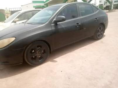A picture of Hyundai Elantra 2007
