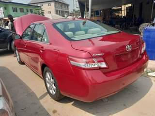 A picture of 2010 toyota camry