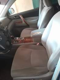 A picture of Extremely clean 2008 Toyota Highlander confirmed Belgium grade Untampered engine