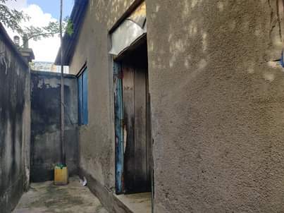 A picture of Nyumba mbili zinauzwa Manzese Tiptop
