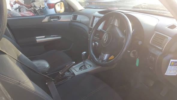 A picture of Forester subaru 2010