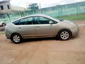 A picture of Toyota Prius for sale in Ibadan Oyo state Nigeria