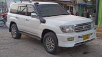 A picture of TOYOTA LAND CRUISER BEI MILIONI 38