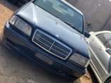 A picture of MERCEDES BENZ C180