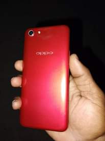 A picture of Oppo A83