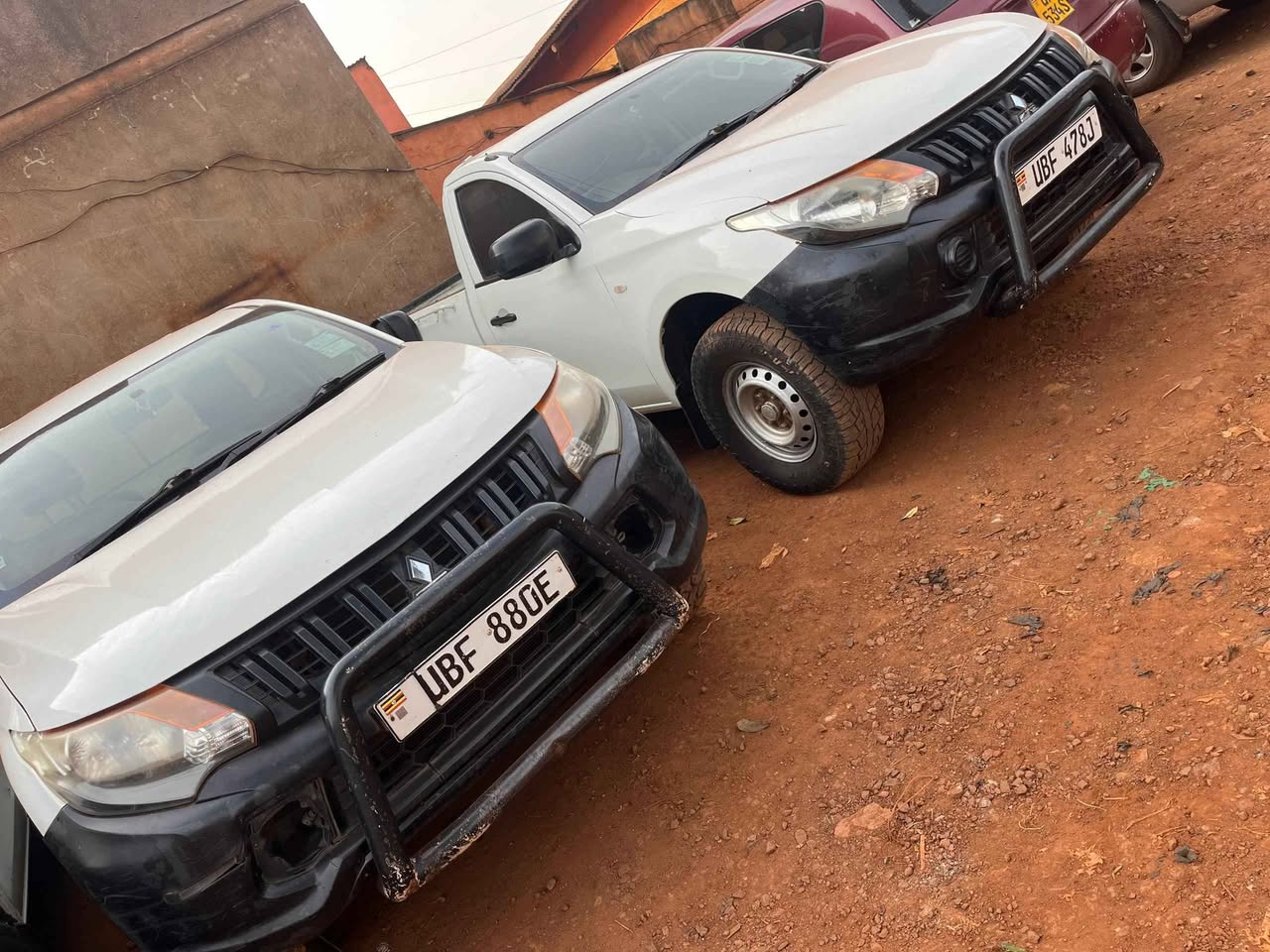 A picture of Mitsubishi L200 single cabin
