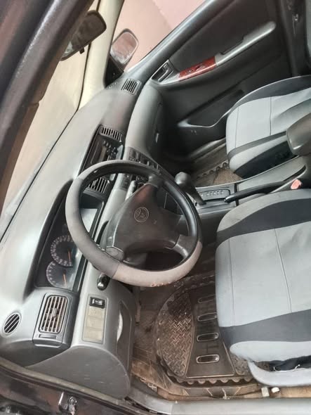 A picture of Toyota Corolla bank