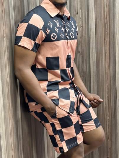 A picture of Full pens shirts