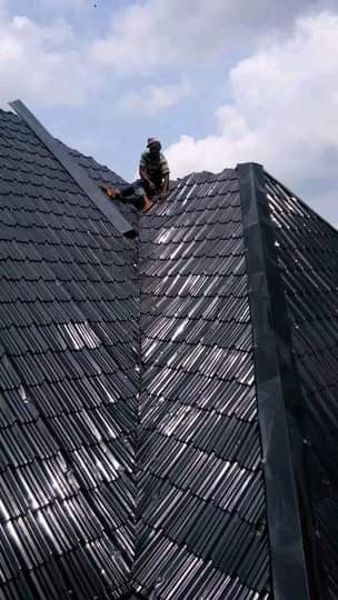 A picture of Aluminum roofing sheet