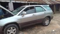 A picture of 2002 Lexus Rx 300